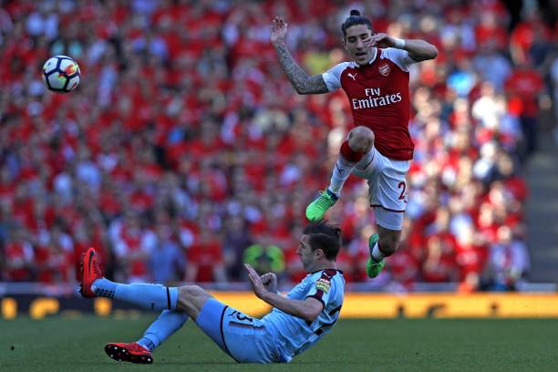 前表现并不 前表现并不