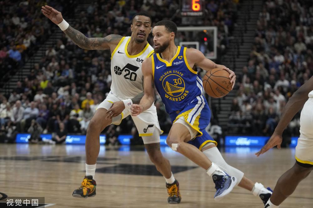 在激烈竞争 在激烈竞争