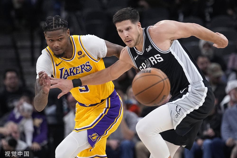 国脚以1亿 国脚以1亿